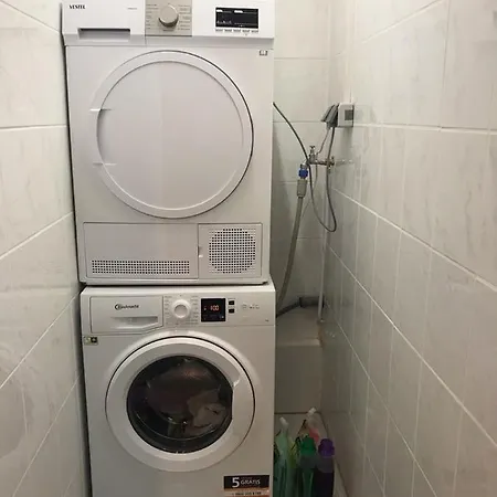 Stockholm, Renoviert, 35qm, Koeln Nah Μπέργκις Γκλάντμπαχ